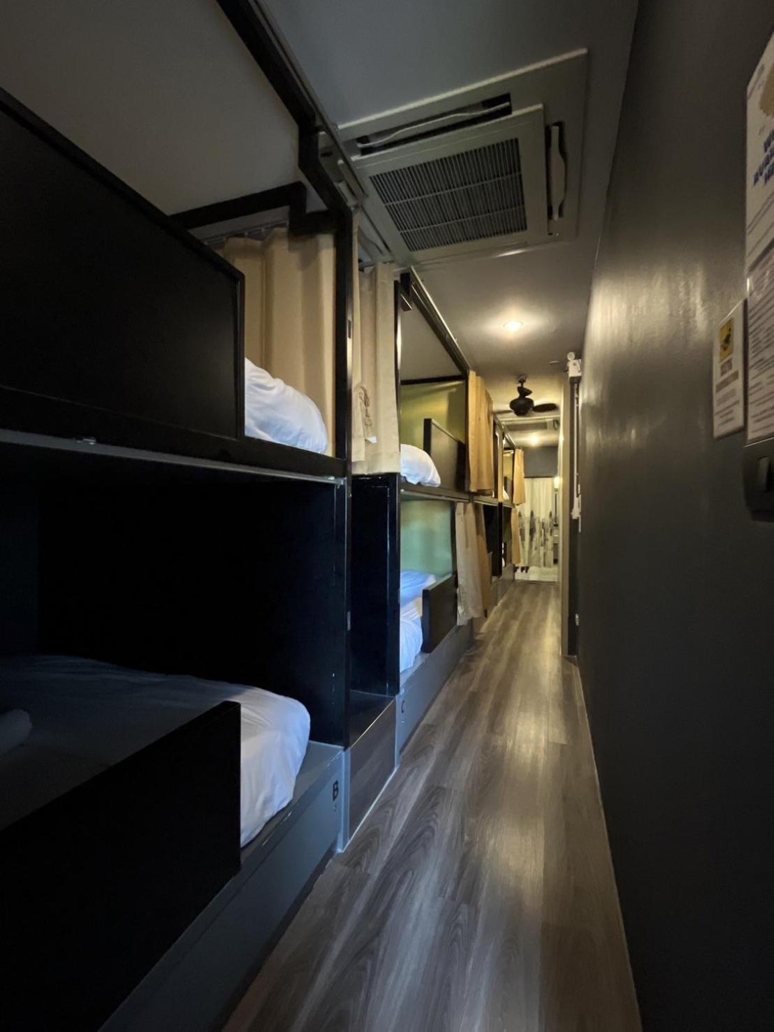 Four Sisters Homestay Bangkok Eksteriør bilde
