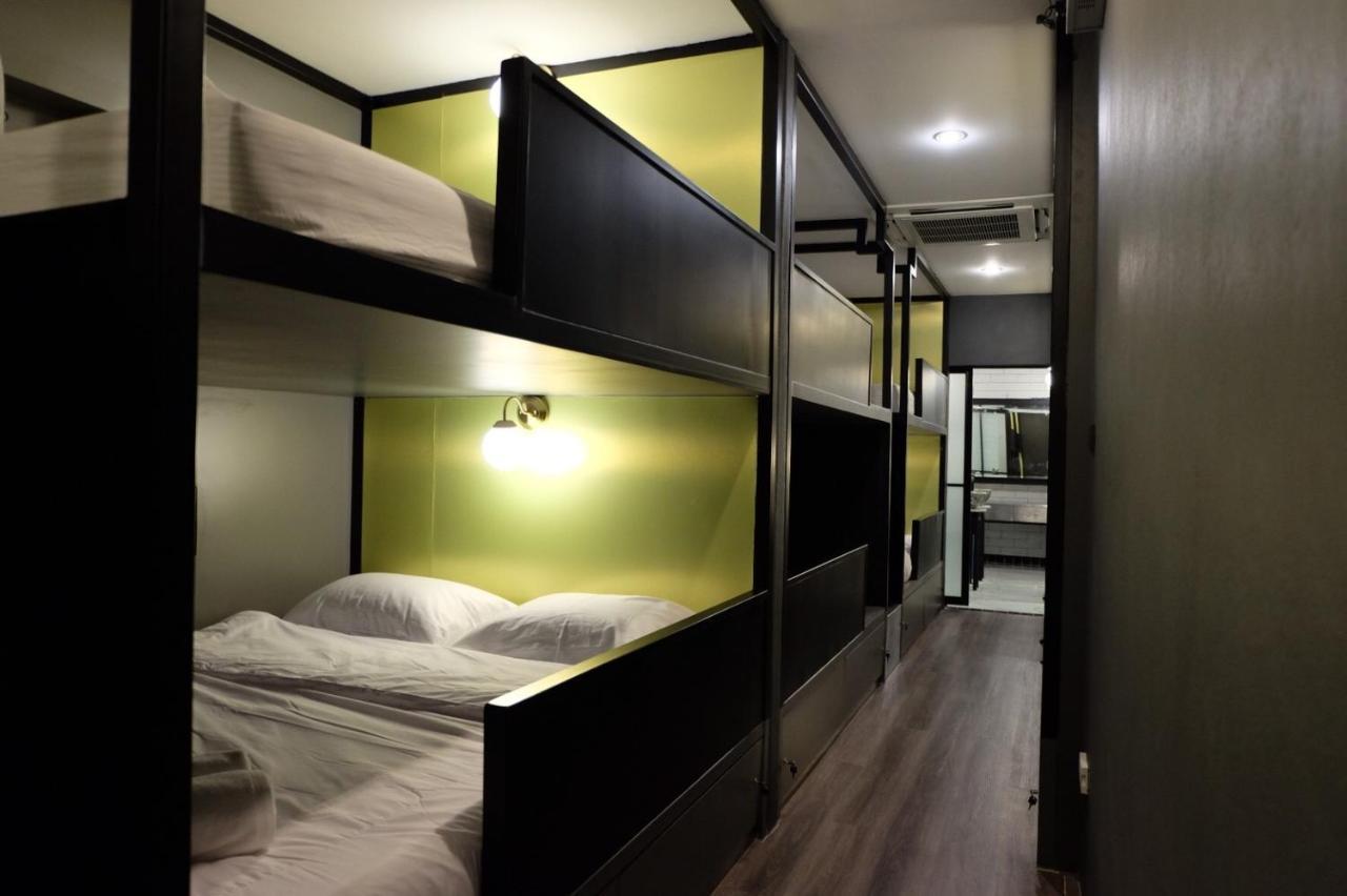 Four Sisters Homestay Bangkok Eksteriør bilde